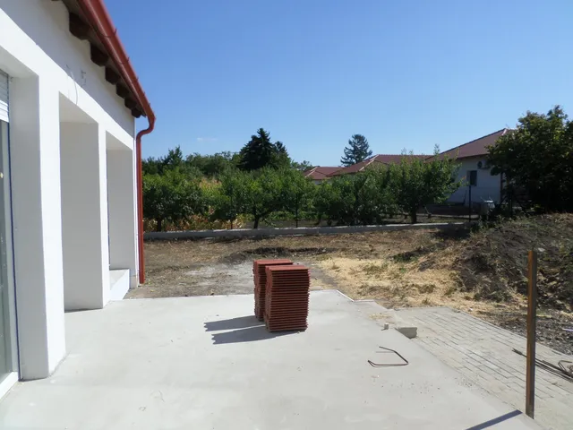 Eladó ház Iváncsa 86 nm