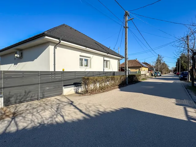 Eladó ház Szigethalom 120 nm