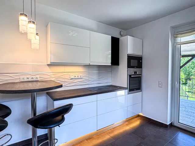 Eladó ház Érd, Fenyves-Parkváros, Favágó 220 nm