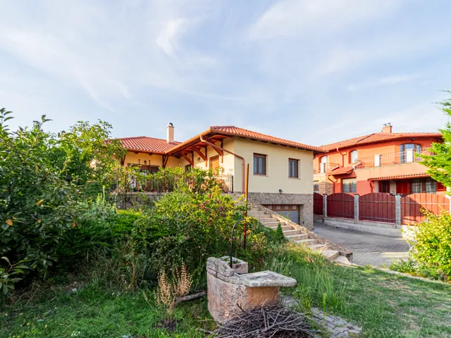 Eladó ház Diósd, Árpádház-lakópark 161 nm