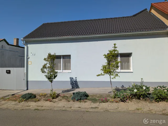 Eladó ház Kaposvár, Körtönye, Töröcskei utca 22 117 nm
