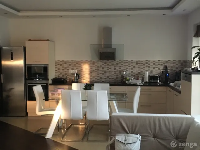 Eladó ház Nyíregyháza, Oros 120 nm
