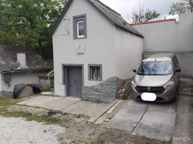 Eladó üdülő és hétvégi ház Adony 36 nm