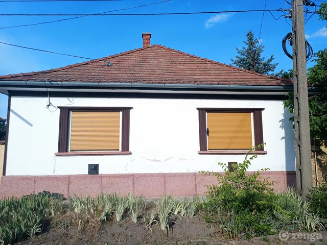 Eladó ház Cegléd 95 nm