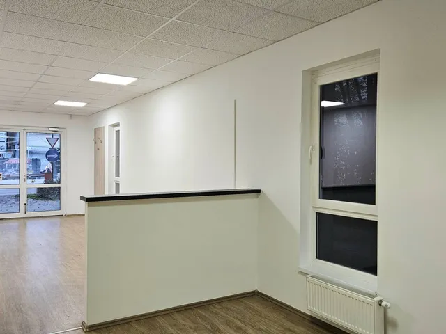 Eladó kereskedelmi és ipari ingatlan Budapest XIV. kerület, Alsórákos 59 nm