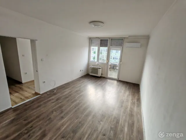 Eladó lakás Tököl, Pesti úti lakótelep 43 nm