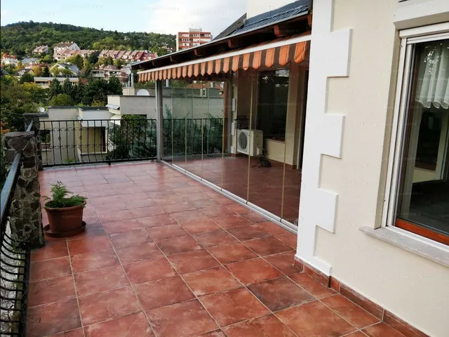 Kiadó lakás Budapest II. kerület, Törökvész 105 nm