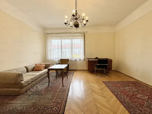Kiadó lakás Budapest V. kerület, Lipótváros, Hild tér 44 nm