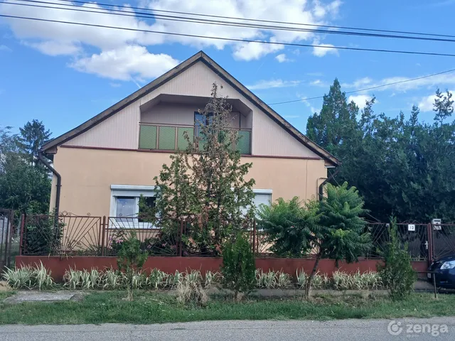 Eladó ház Jászszentandrás 100 nm