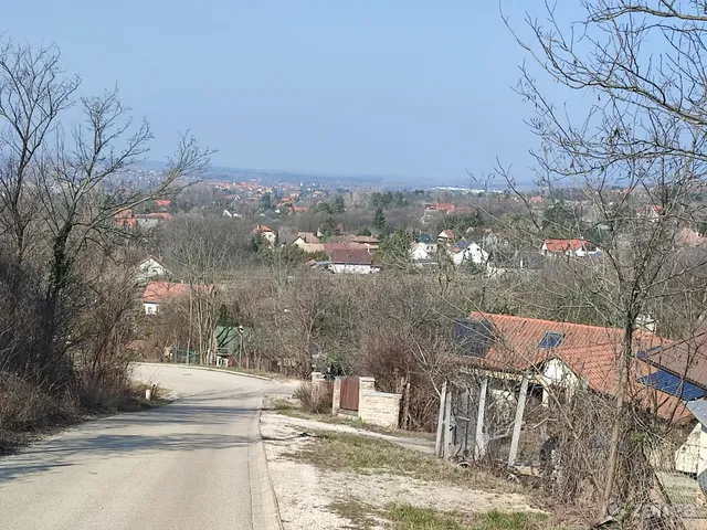 Eladó telek Szada 1107 nm