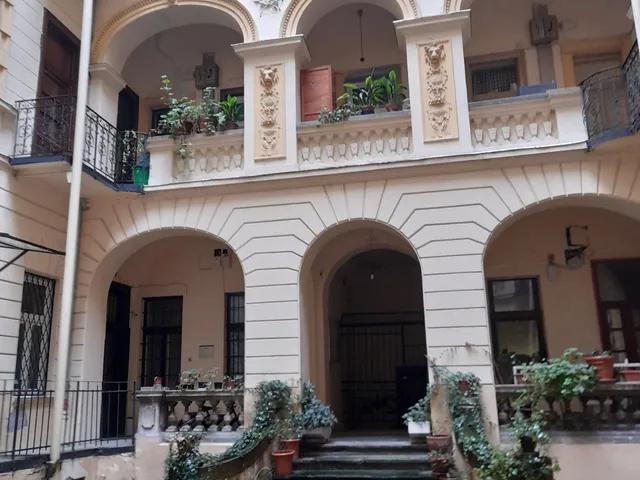 Eladó lakás Budapest VII. kerület, Izabella utca 77 48 nm