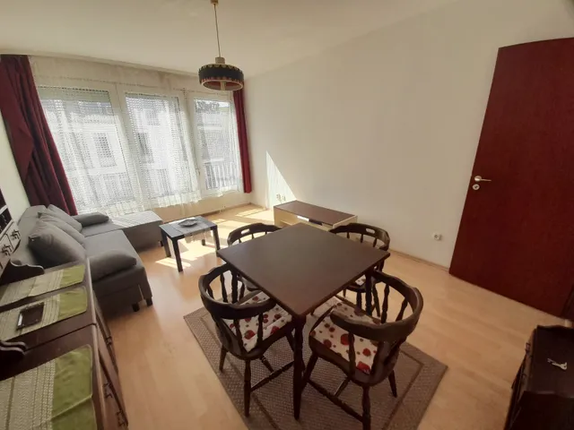 Eladó lakás Budapest X. kerület, Óhegy, Kápolna tér 43 nm
