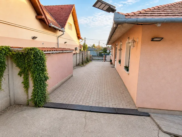 Eladó ház Gyál, Gyálszőlő 160 nm