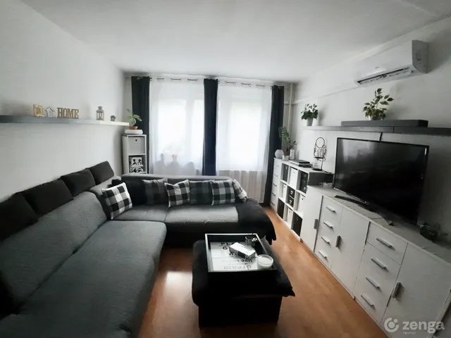 Eladó lakás Budapest III. kerület, Békásmegyer 52 nm