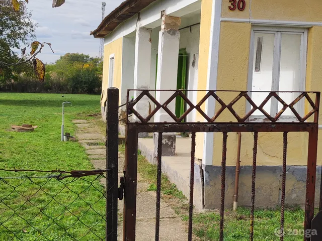 Eladó ház Tiszabábolna 60 nm