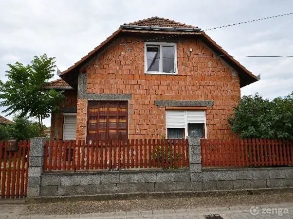 Eladó ház Abony 119 nm