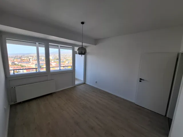 Eladó lakás Pécs, Uránváros, Ybl Miklós utca 9 54 nm