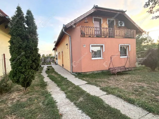 Eladó ház Kóka 240 nm