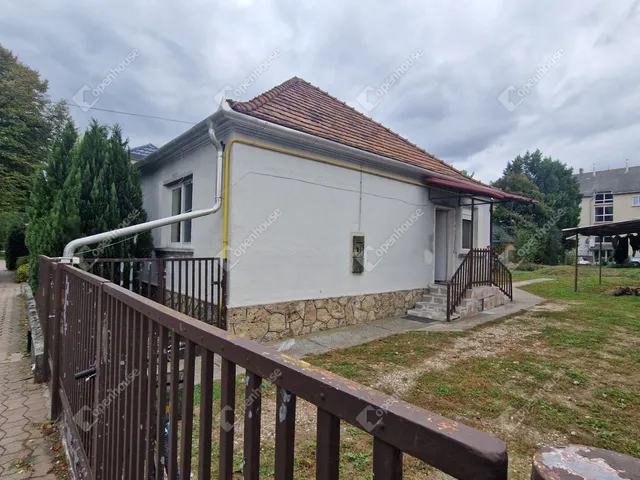 Eladó ház Nagyigmánd 71 nm