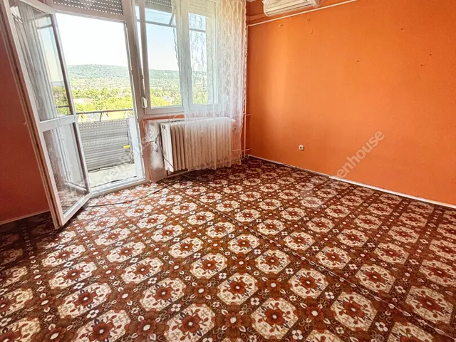 Eladó lakás Tatabánya, Kertváros 56 nm