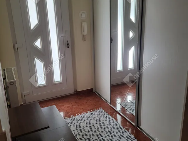 Eladó lakás Győr, Nádorváros 76 nm