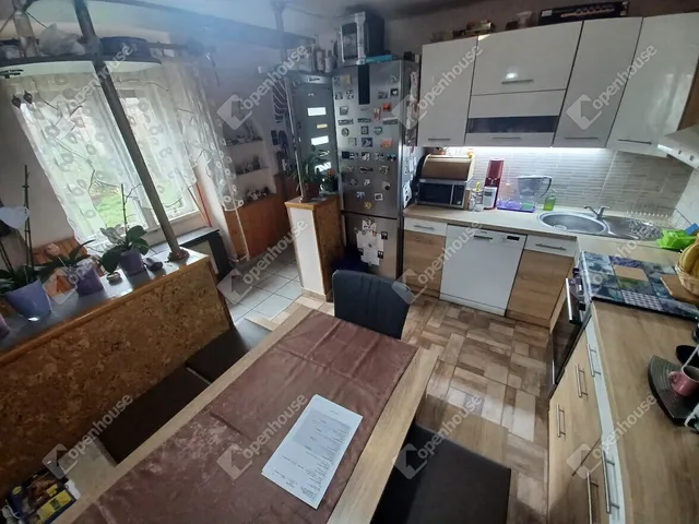 Eladó ház Debrecen, Biharikert 112 nm