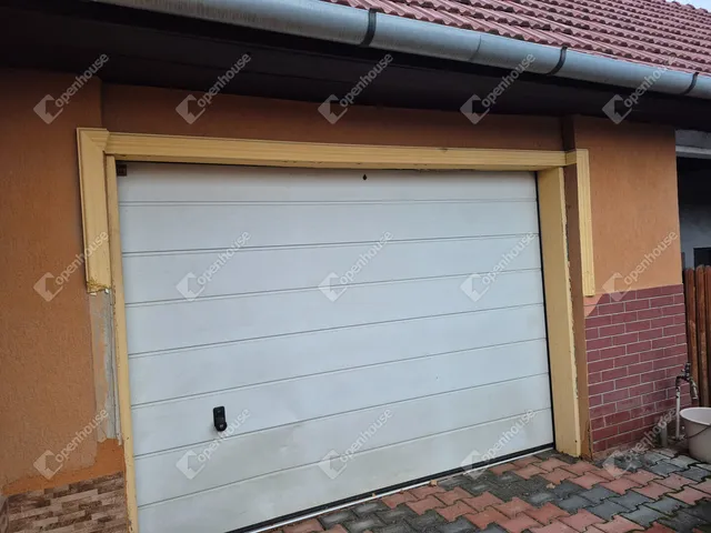 Eladó ház Tápiószentmárton 82 nm