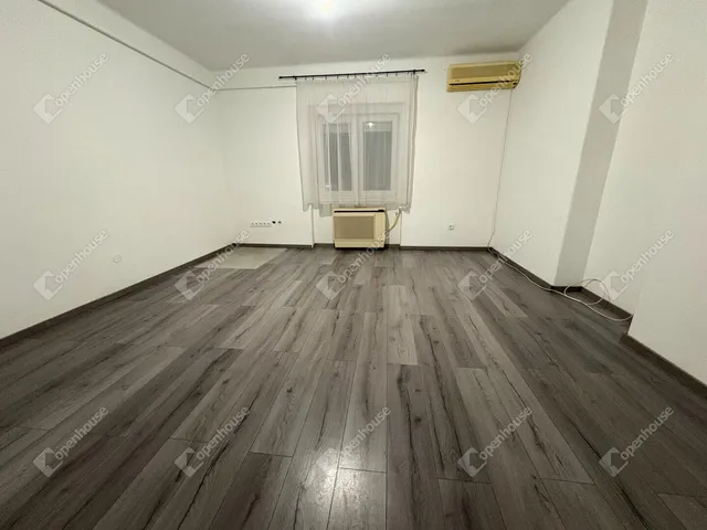 Eladó lakás Debrecen, Dobozikert 35 nm