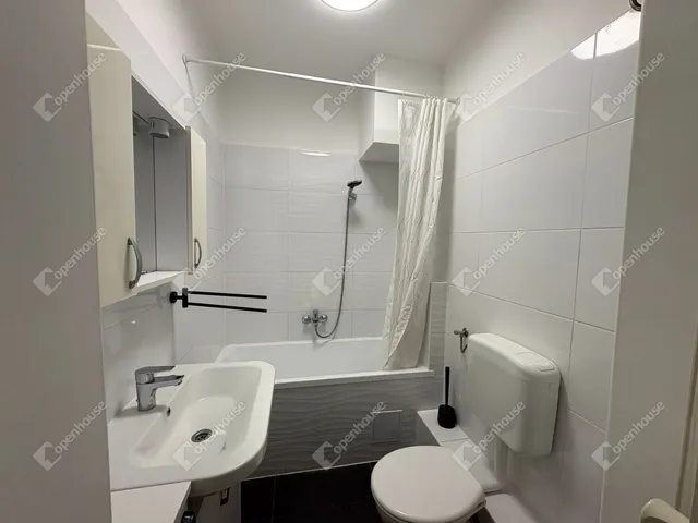 Eladó lakás Debrecen, Dobozikert 35 nm