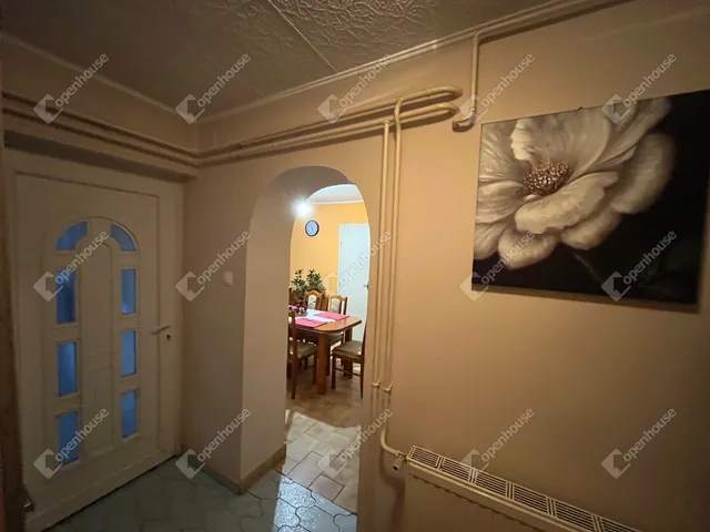 Eladó ház Juta 174 nm