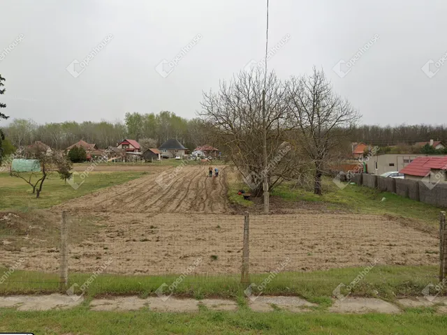 Eladó telek Csévharaszt 2161 nm