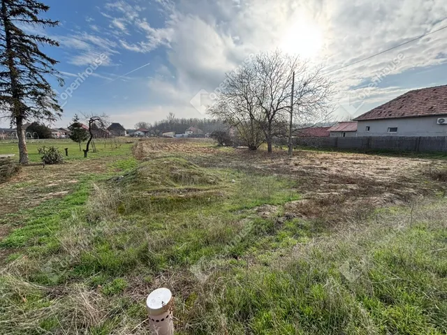 Eladó telek Csévharaszt 2161 nm