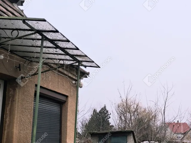 Eladó ház Ács 74 nm