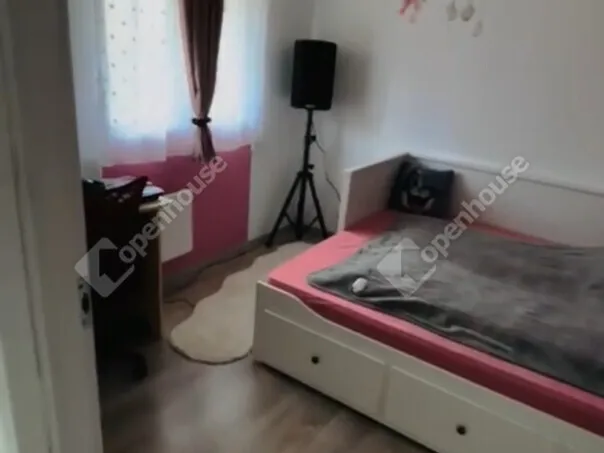 Eladó ház Iszkaszentgyörgy 54 nm