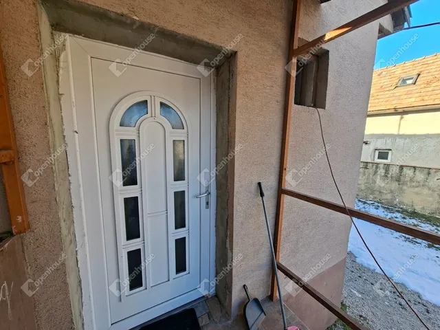 Eladó ház Esztergom 188 nm