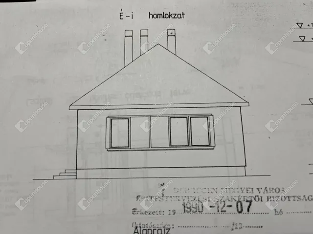 Eladó ház Debrecen, Júliatelep 114 nm