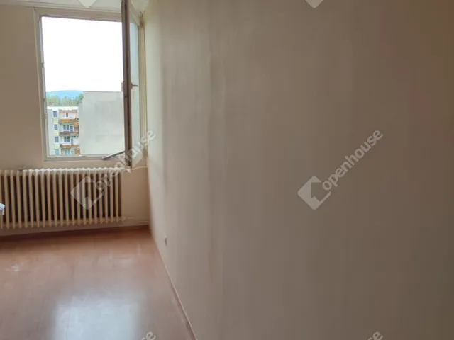 Eladó lakás Tatabánya, Kertváros 56 nm