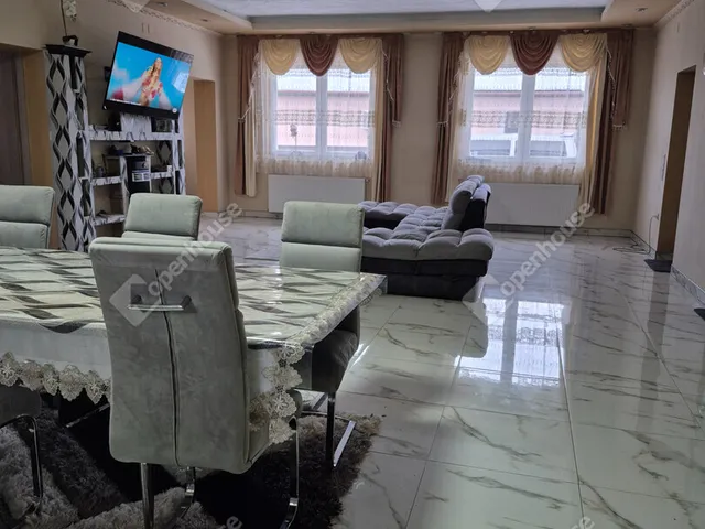 Eladó ház Farmos 158 nm