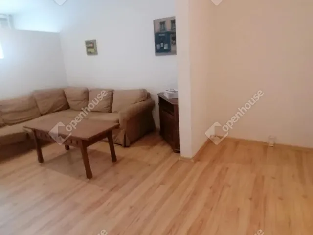 Eladó lakás Győr, Nádorváros 55 nm