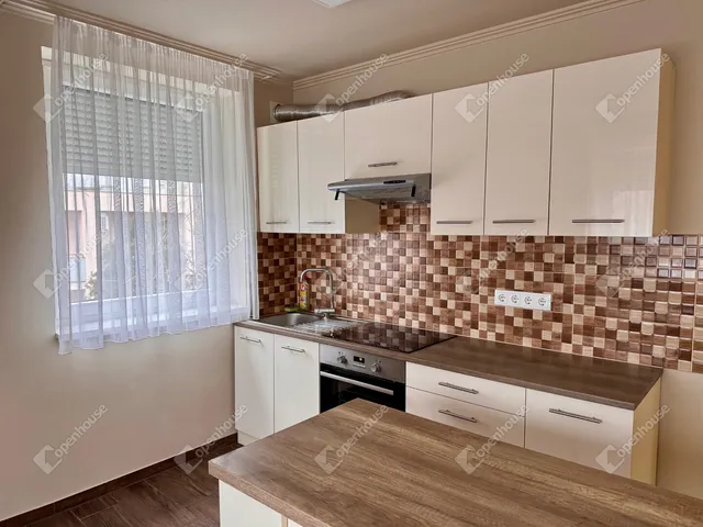 Eladó lakás Kapuvár 65 nm