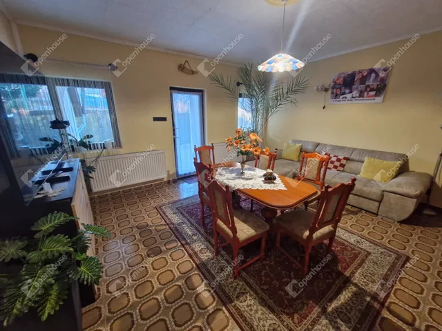 Eladó ház Kaposvár, Donner 230 nm