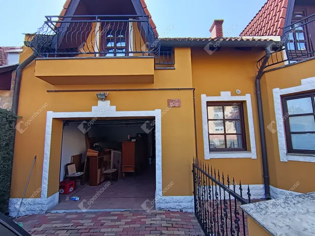 Eladó ház Nagyatád 250 nm