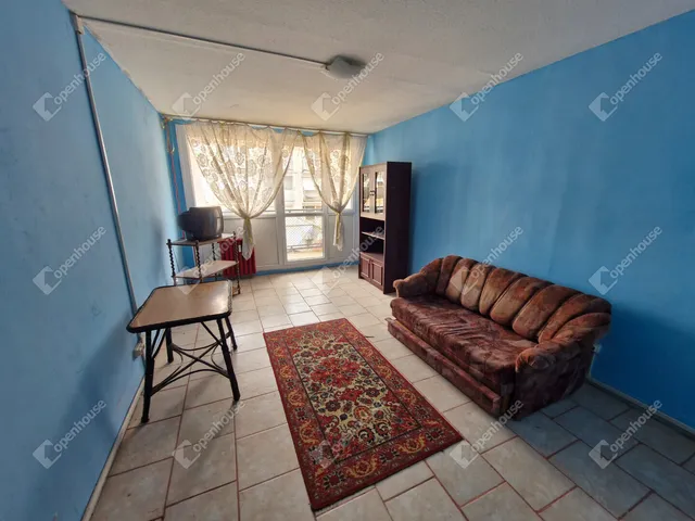 Eladó lakás Kaposvár, Béke-Füredi lakótelep 30 nm