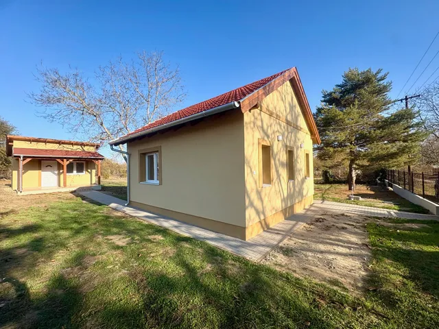 Eladó ház Kiskunfélegyháza 41 nm