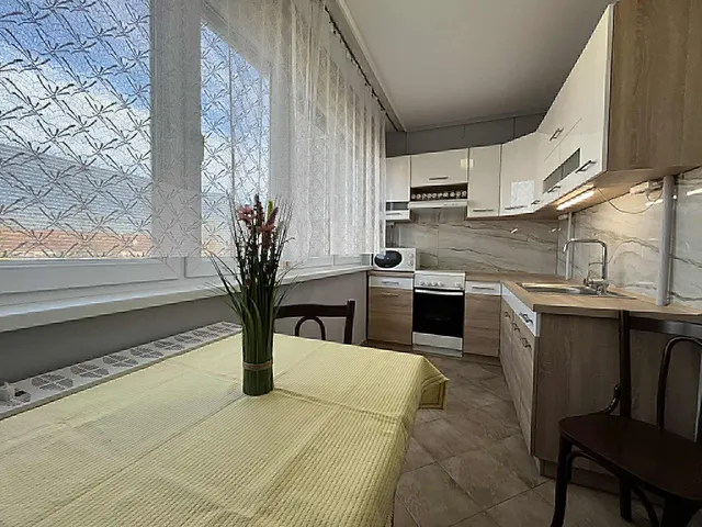 Eladó lakás Kecskemét, Széchenyiváros 63 nm