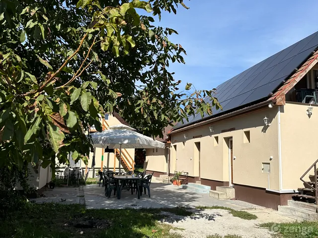 Eladó kereskedelmi és ipari ingatlan Komárom, Koppánymonostor 300 nm