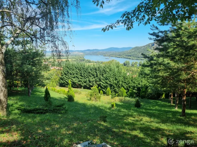 Eladó telek Dömös 2888 nm