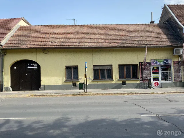 Eladó ház Vác, Óváros 213 nm