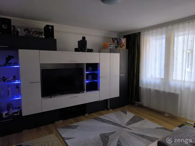 Eladó lakás Sopron, Jereván-lakótelep 66 nm