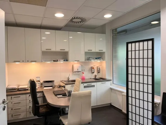 Eladó kereskedelmi és ipari ingatlan Budapest XI. kerület, Kelenföld 188 nm